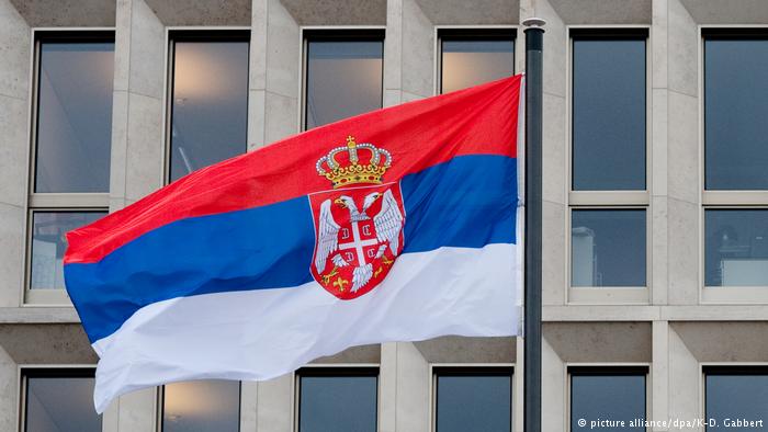 Признаки «цветной заразы»: Сербия стала новой целью Запада