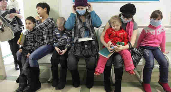 В Крыму детей открепляют от поликлиник, в которых они наблюдались годами
