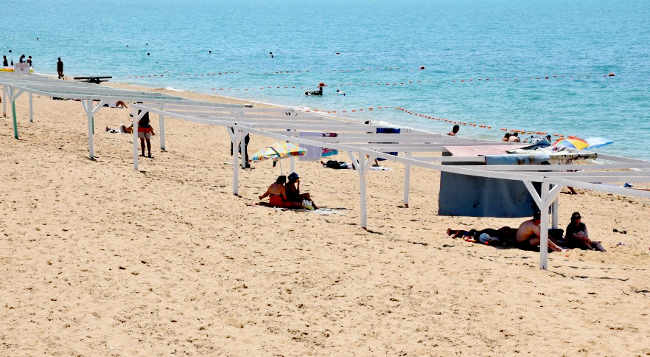 Пляж в Учкуевке не готов к летнему сезону