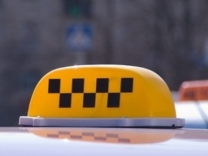 В Севастополе отлавливают нелегельных таксистов