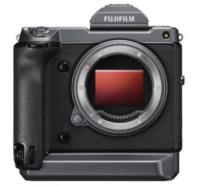 Fujifilm GFX100: 102-мегапиксельная беззеркалка с 3 дисплеями (12 фото + видео)