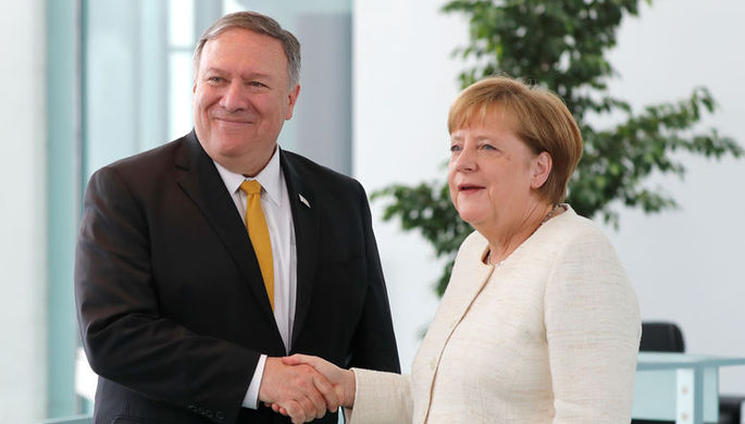Помпео и Меркель обсудили Украину