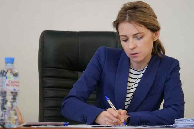 Члены Общественной палаты Севастополя пожаловались Поклонской на давление губернатора