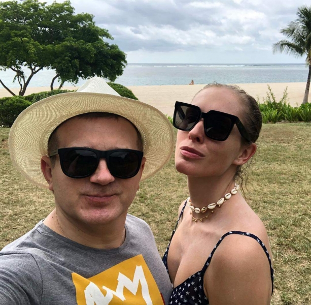 Катя Осадчая и Юрий Горбунов отдыхают на Маврикии