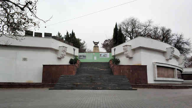 Правительство Севастополя намерено возобновить реконструкцию Матросского бульвара – вице-губернатор