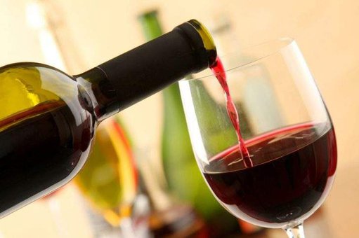 Развеяны популярные мифы о пользе вина
