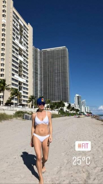 Лилия Подкопаева отдохнула на пляже в Майями