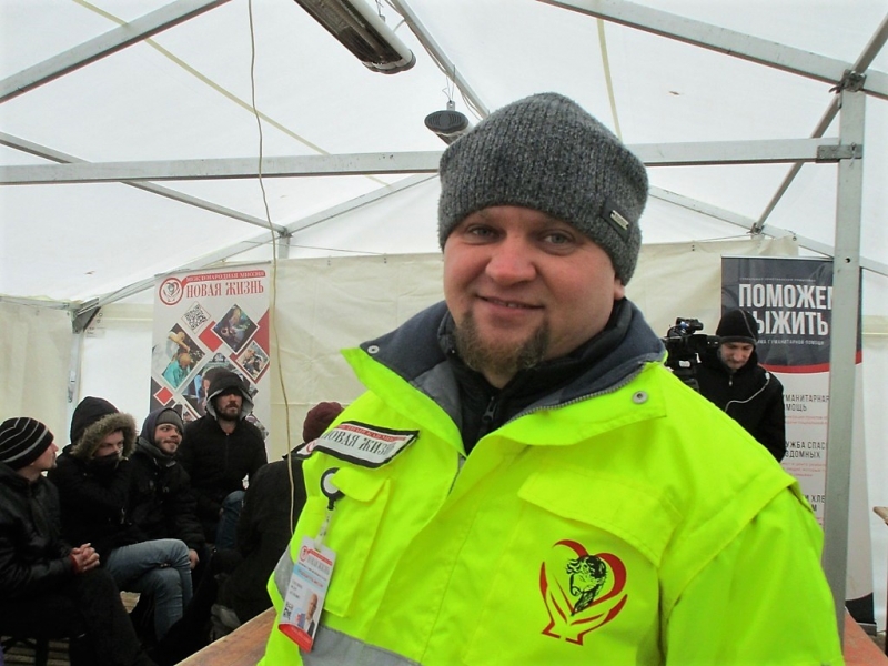 В Одессе поставили первую палатку милосердия для обогрева бездомных