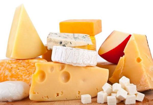 Диетологи объяснили, почему сыр нельзя есть каждый день