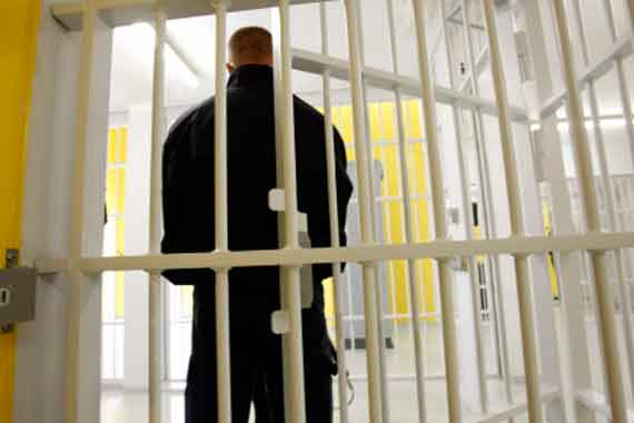 В Севастополе к лишению свободы осужден мужчина за покушение на убийство