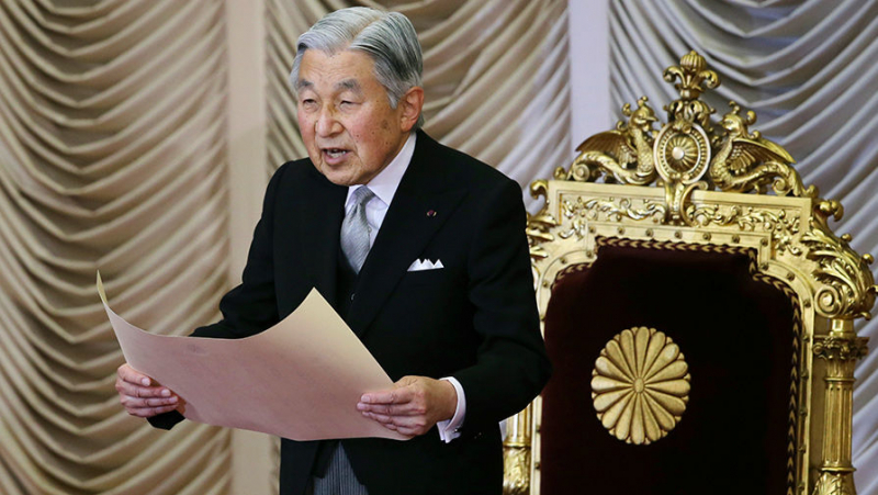 Японию предупредили о крахе из-за 10 дней празднования отречения императора