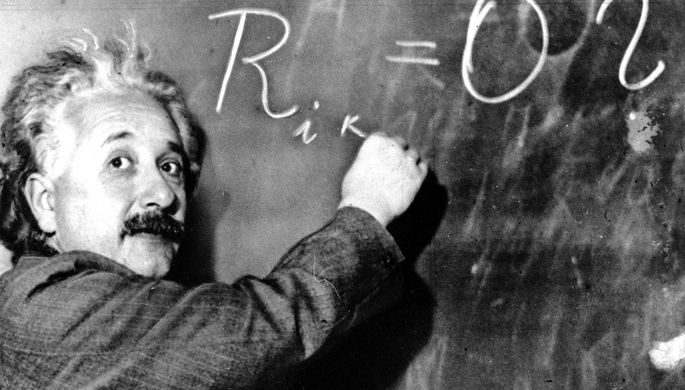 Письмо Эйнштейна о «безумии Гитлера» ушло с молотка 