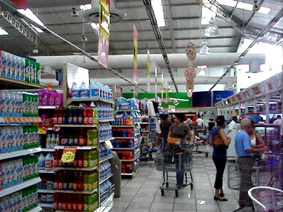 Севастополь ждет прихода в регион материковых супермаркетов второго уровня