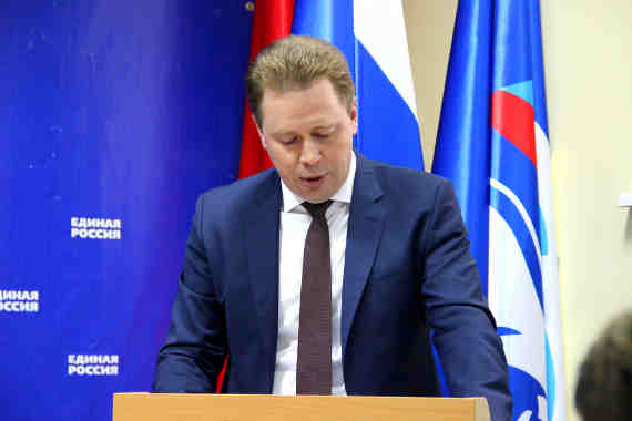 Губернатор Севастополя подсунул коллегам фейк
