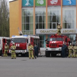Курские огнеборцы отметят профессиональный праздник маршем пожарной техники