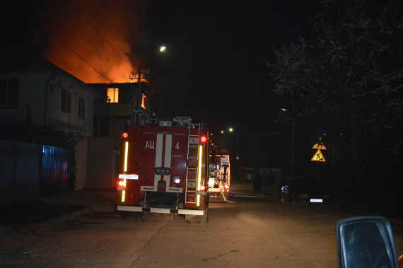 В Севастополе произошёл пожар в трёхэтажном доме