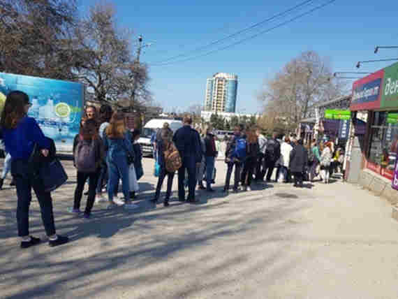 Севастопольцы жалуются на плохую работу транспорта на некоторых маршрутах (фото)