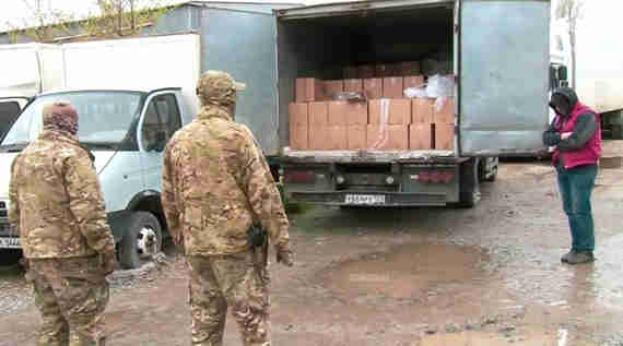 ФСБ в Крыму изъяла 15 тонн спирта, который выдавали за детскую питьевую воду