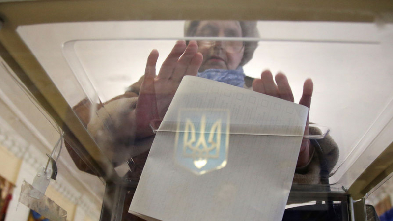 Почти 11 млн украинцев не проголосовали на выборах 