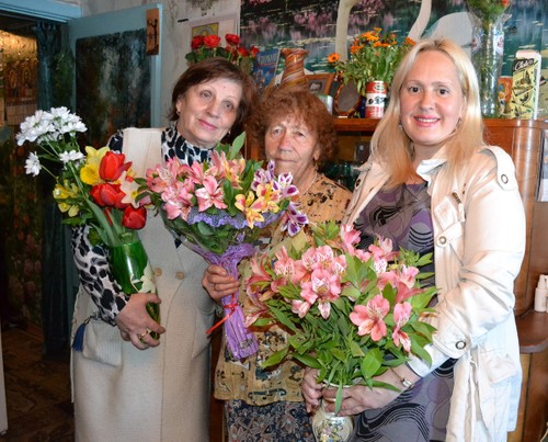 Жительницу Гаспры поздравили с 90-летием