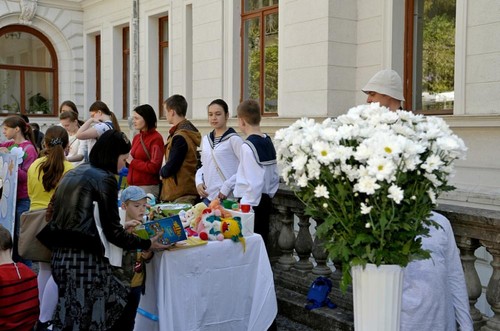 Общегородской праздник милосердия и благотворительности «Белый Цветок» пройдет 12 мая в Ливадии
