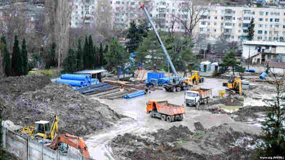 В Севастополе завершат реконструкцию стадиона «Горняк» и займутся спорткомплексом им. 200-летия города
