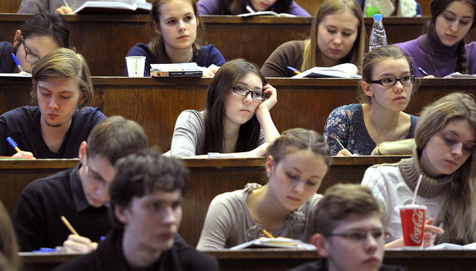 Исследование: российские студенты пристрастились к списыванию 