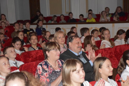 Ялтинские школьники разгадывали театральный ребус