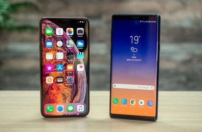 Сравнение Samsung Galaxy Note 9 vs Apple iPhone XS Max: лучших смартфонов 2018