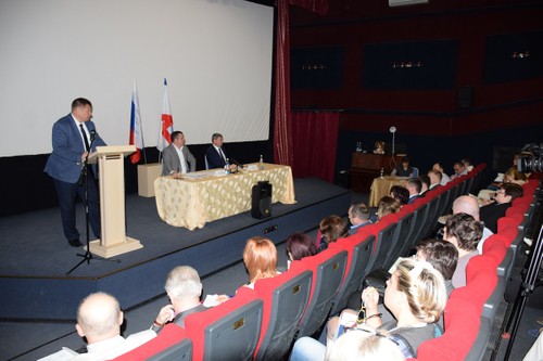 Глава администрации Ялты обсудил с жителями Гурзуфа вопросы развития поселка