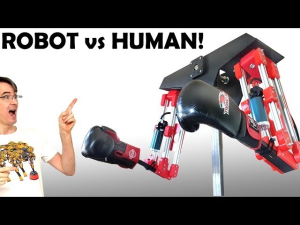 Этот робот ударит вас в реальности, если вы промахнетесь в виртуальной игре