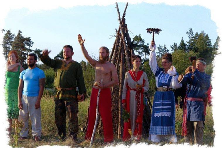 Старослявянский праздник Перуна, покровителя воинов, отмечают 2 августа 2019 года