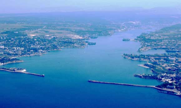 Правительство Севастополя передало концерну «Океанприбор» часть портовой инфраструктуры