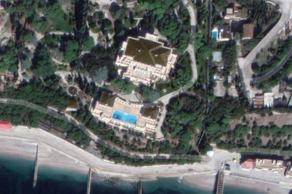 В Крыму продают резиденцию Рината Ахметова за 2 млрд рублей