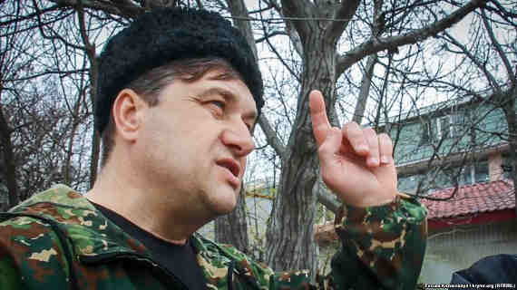 В Крыму силовики проводят обыск у пророссийского активиста Сергея Акимова – блогер