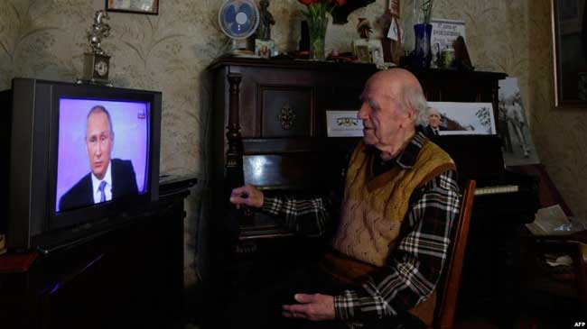 Телевизионный штурм: «говорит и показывает Крым»